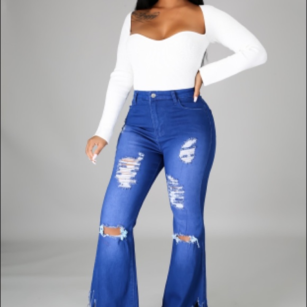 Distressed Denim - Picture 4 of 4